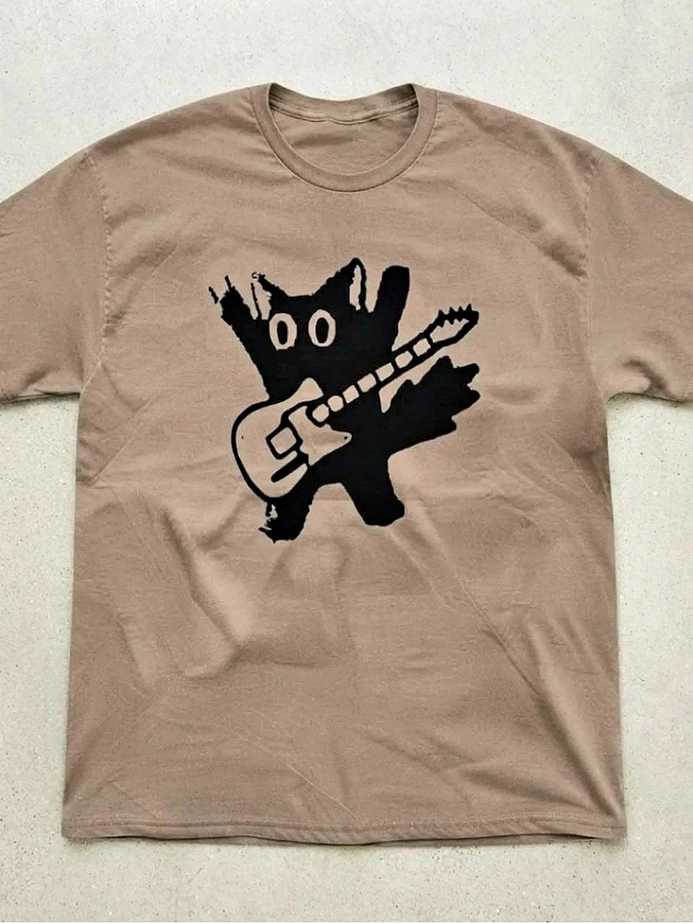 Graphic Short Sleeve Tee in Brown Like New